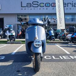 Vespa GT  Saint-Martin-d'H&egrave;res