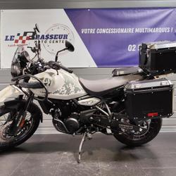 Royal-Enfield Himalayan  La Roche-sur-Yon
