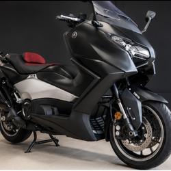 Yamaha T MAX  Ploeren