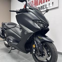 Yamaha T MAX  Orange