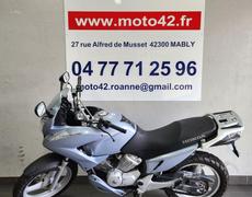 Honda Varadero 125 Mably