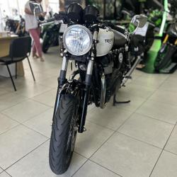 Triumph Thruxton  Libourne