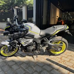 Yamaha MT10  Nanterre