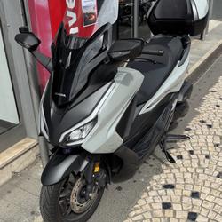 Honda Forza  Athis-Mons