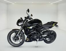 Triumph Street Royan