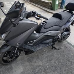 Yamaha T MAX  Pantin