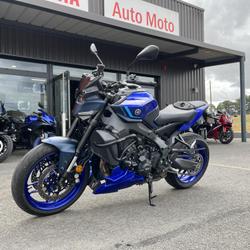Yamaha MT09  Pontivy