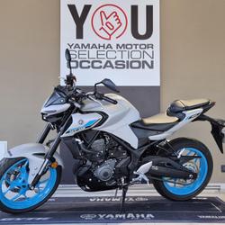 Yamaha MT03  D&eacute;ville-l&egrave;s-Rouen