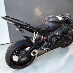 Yamaha YZF R6  Pressigny-les-Pins