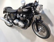 Triumph Thruxton Pressigny-les-Pins