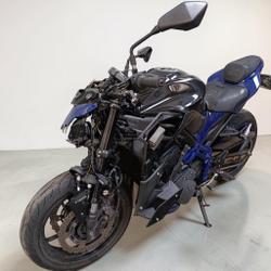 Kawasaki Z  Pressigny-les-Pins