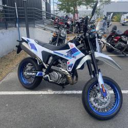 Suzuki M  Dury