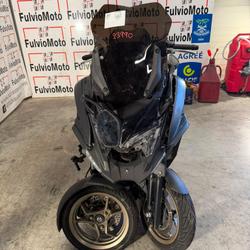 Kymco autres  Arles