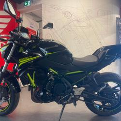 Kawasaki Z  Paris 10e Arrondissement