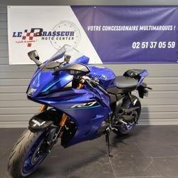Yamaha YZF R7  La Roche-sur-Yon
