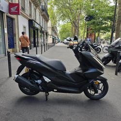 Honda PCX  Paris 11e Arrondissement
