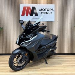 Honda Forza  Tours