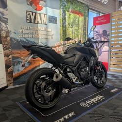 Yamaha MT03  Rennes