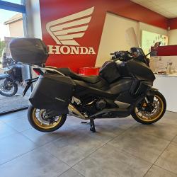 Honda Forza  &Eacute;tupes