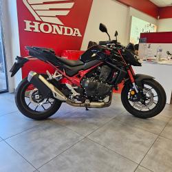 Honda Hornet  &Eacute;tupes