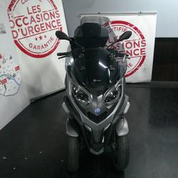 Piaggio MP3  Paris 17e Arrondissement