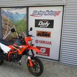 KTM SMC  Varennes-l&egrave;s-M&acirc;con