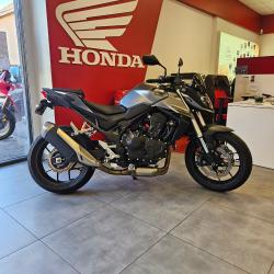 Honda Hornet  &Eacute;tupes