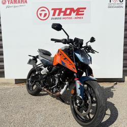 KTM Duke  N&icirc;mes