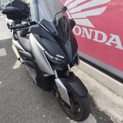 Yamaha X MAX  N&icirc;mes