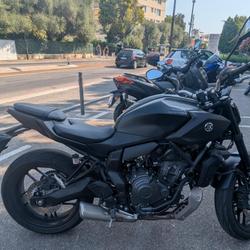 Yamaha MT07  Villeneuve-d'Entraunes