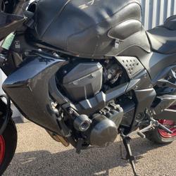 Kawasaki Z750  Varennes-Vauzelles