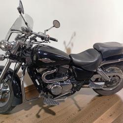 Suzuki Marauder  Pressigny-les-Pins