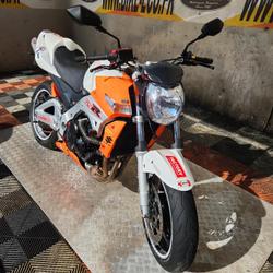 Suzuki GSR 600  Vitrolles