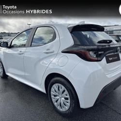 Toyota Yaris 116h Dynamic 5p MY22 TOURLAVILLE