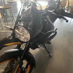 Royal-Enfield Himalayan  Saint-Germain-Laprade