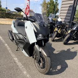 Yamaha X MAX  Saint-Doulchard