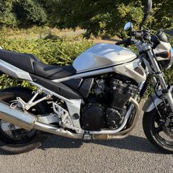 Suzuki GSF  Quimper