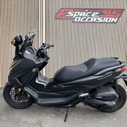 Honda Forza  Saint-Ouen-l'Aum&ocirc;ne