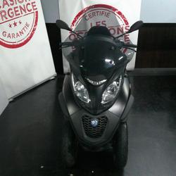 Piaggio MP3  Paris 17e Arrondissement
