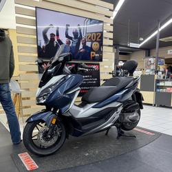 Honda Forza  Aytr&eacute;