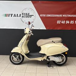 Vespa Primavera  Rez&eacute;