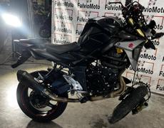 Suzuki GSR 750 Arles