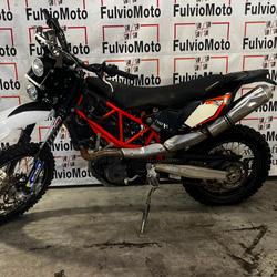 KTM autres  Arles