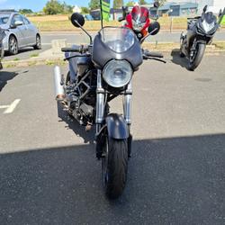 Ducati Monster  Tr&eacute;gueux