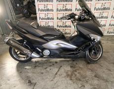 Yamaha T MAX