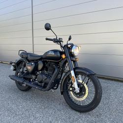 Royal-Enfield Classic  Saint-Martin-d'H&egrave;res
