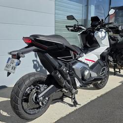 Honda X-ADV  Aubi&egrave;re