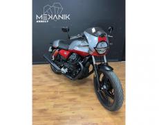 Guzzi V7 SEYNOD