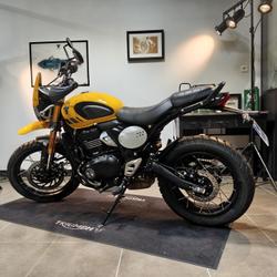 Triumph Scrambler  Montlh&eacute;ry