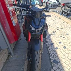 Honda Hornet  Athis-Mons